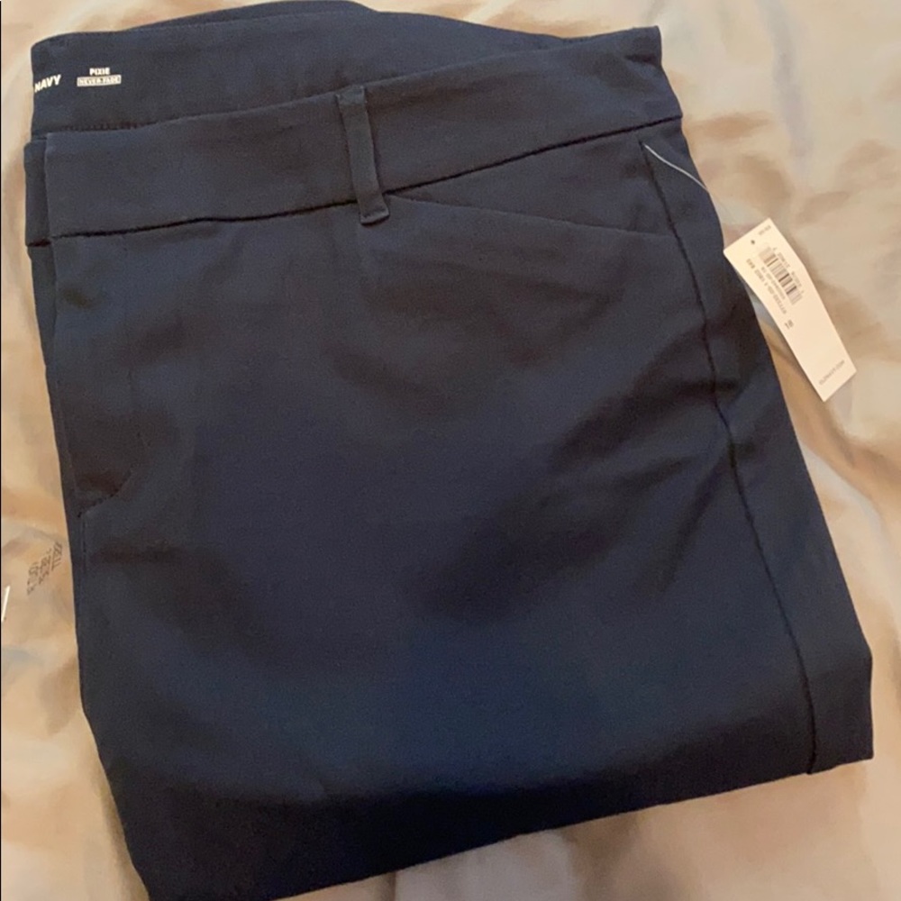 Old navy never fade pixie pants - brand new